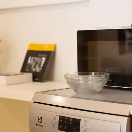 Cinecitta - Metro A Giulio Agricola A-c