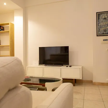 Cinecitta - Metro A Giulio Agricola A-c Rzym